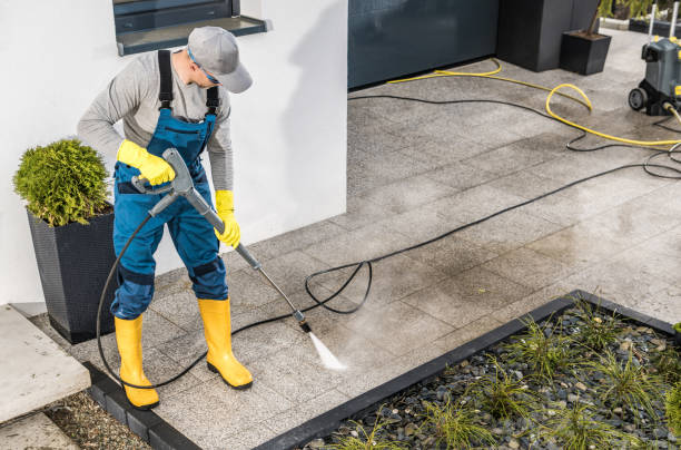 Best Residential Pressure Washing Services  in Summit, MS